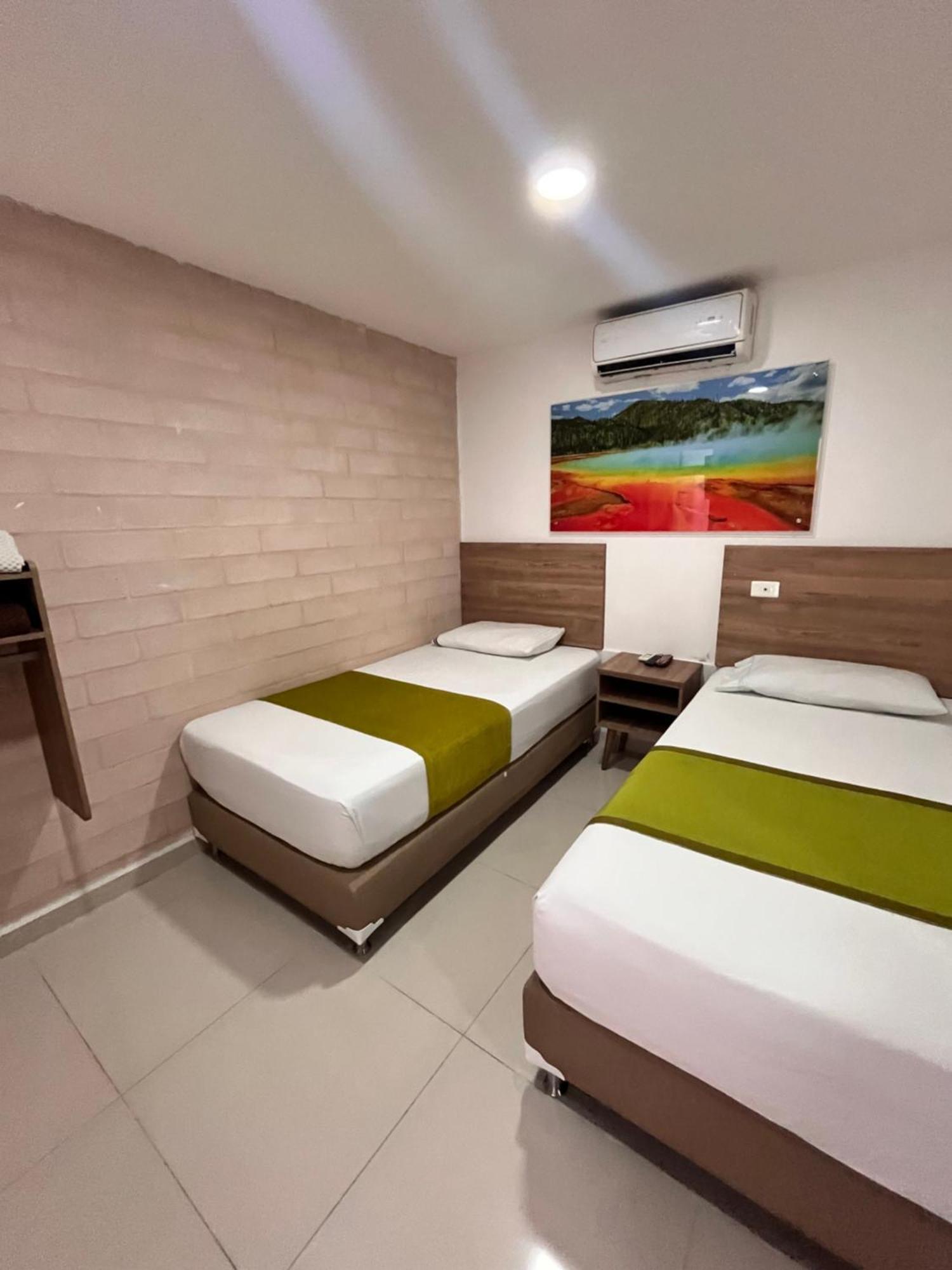 Hotel Sie7E Medellín Dış mekan fotoğraf