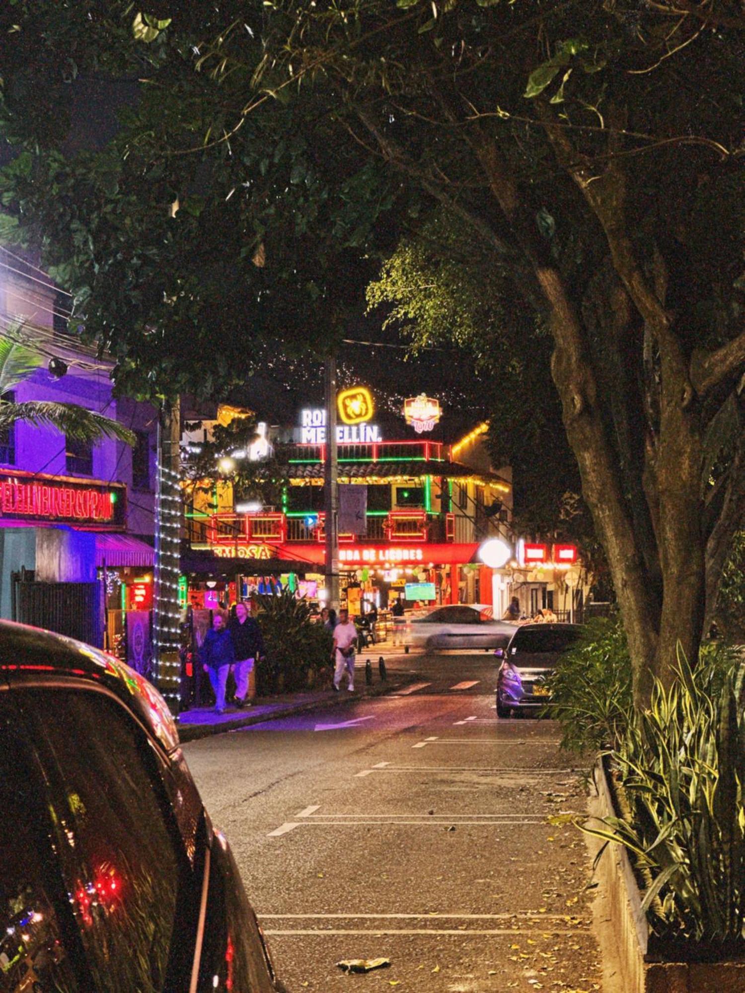 Hotel Sie7E Medellín Dış mekan fotoğraf