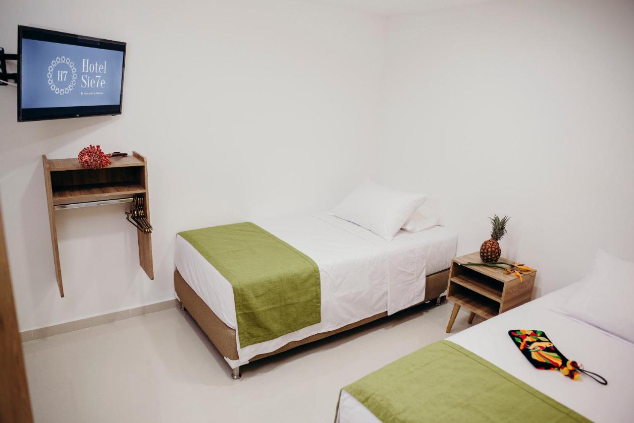 Hotel Sie7E Medellín Dış mekan fotoğraf